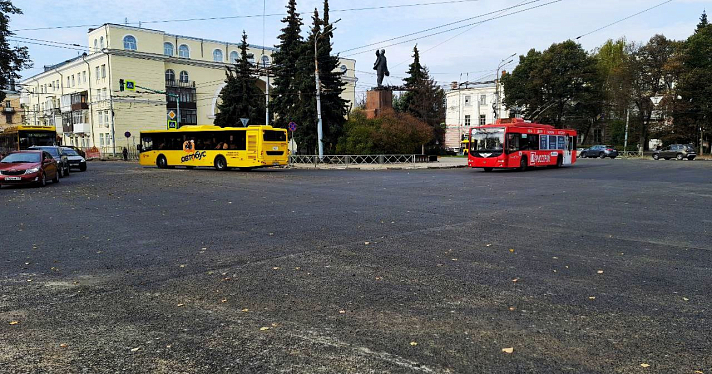В Ярославле на Красной площади перенесут светофор и пешеходный переход_252999