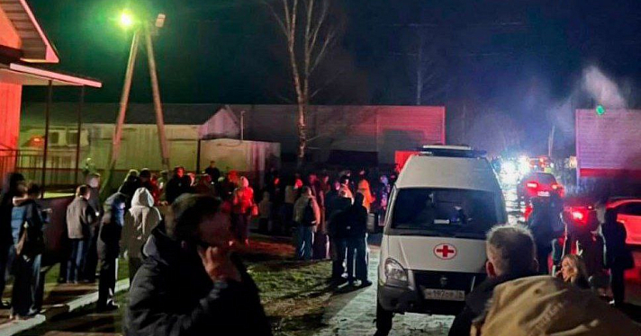 Пассажиров поезда сообщением Москва — Ярославль задержали в пути почти на два часа