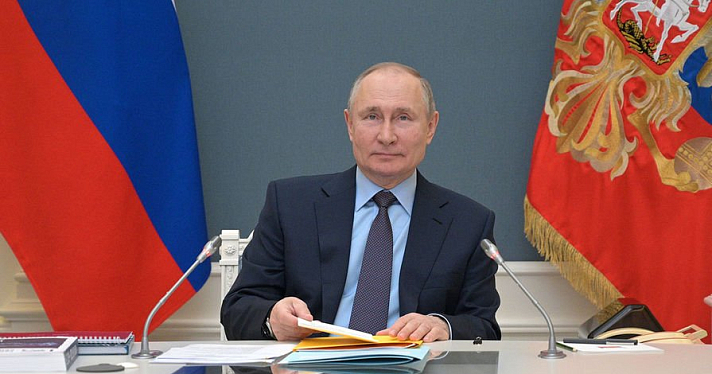 Путин согласился сделать выходные с 1 по 11 мая