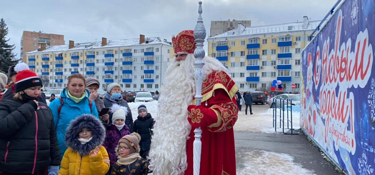 Привет из Великого Устюга! В Рыбинске главный Дед Мороз дал старт традиционному НаШествию