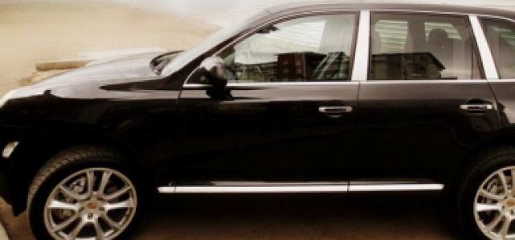 Житель Рыбинска отдал Porsche Cayenne за долги 