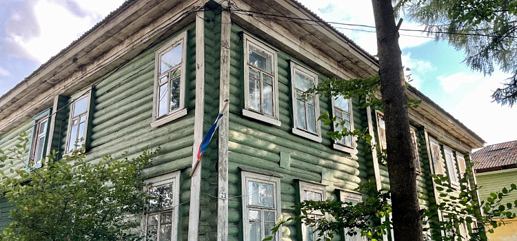 Партия «Новые люди» начала рейды по аварийным домам Переславля-Залесского _189022