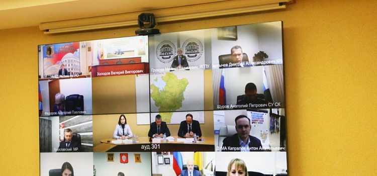 В правительстве Ярославской области обсудили реализацию мер по противодействию коррупции в регионе
