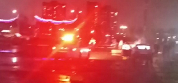 У торгового центра в Ярославле полицейские гонялись за «девяткой» с водителем без прав