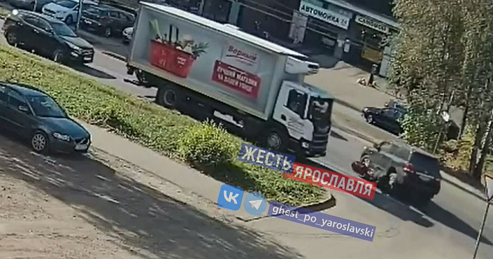 Ярославцы в Сети обсуждают ДТП с мотоциклистом на Красноборской