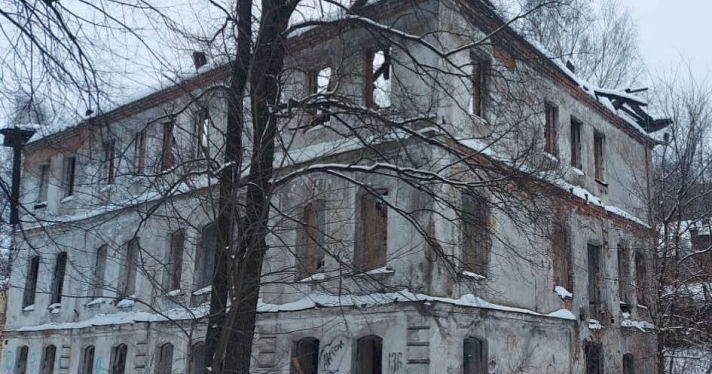 Суд изъял у собственника исторический дом на Волжской набережной в Тутаеве