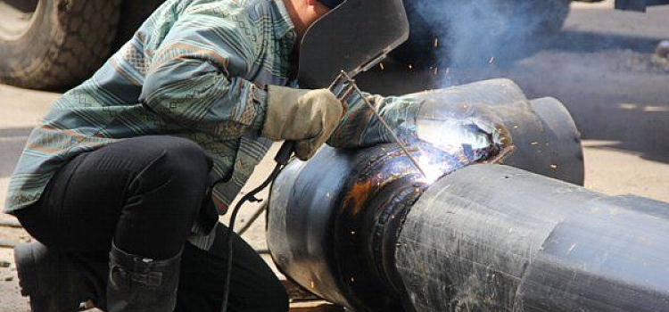 В Ярославле устраняют дефекты на теплосетях  