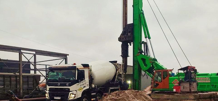 В Ярославле забили первые сваи третьего моста через Волгу_307139