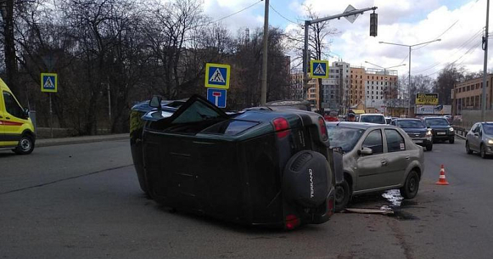 В ДТП на проспекте Фрунзе пострадали четверо