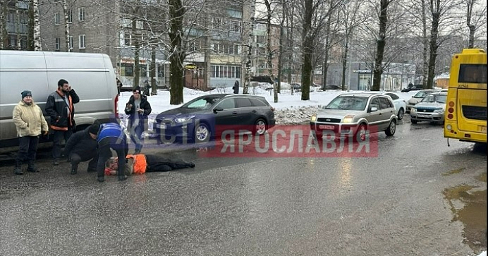 В Дзержинском районе Ярославля автобус сбил пешехода