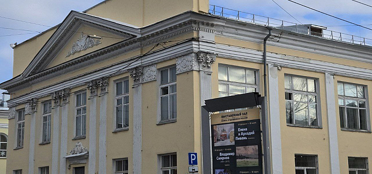 Книжная лавка Юрия Швецова переехала на новое место_292461