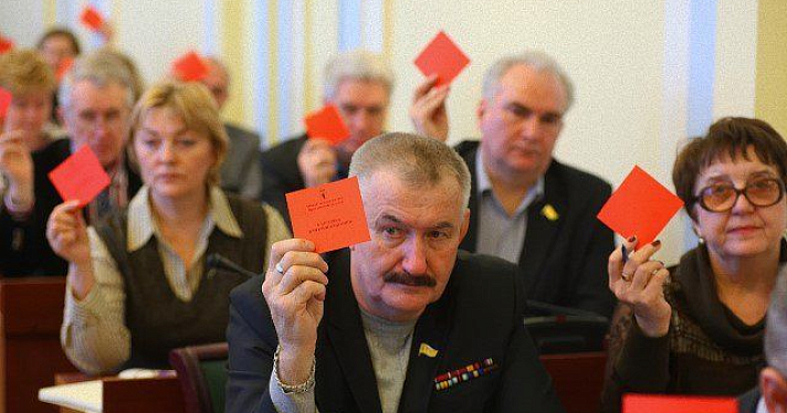 Александр Грибов избран председателем региональной Общественной палаты