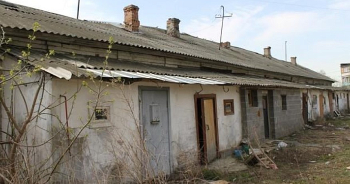 В Ярославле собираются продать старинную конюшню усадьбы Коковцовых