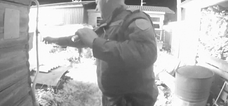 Трое ярославских полицейских при пожаре спасли молодого мужчину