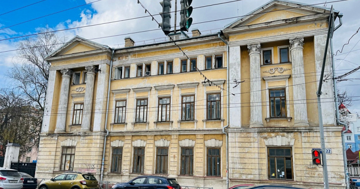 Суд обязал собственника отремонтировать историческое здание в Ярославле
