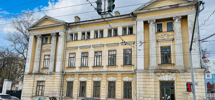 Суд обязал собственника отремонтировать историческое здание в Ярославле