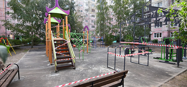 В Заволжском районе два детских городка обещают сдать уже на этой неделе