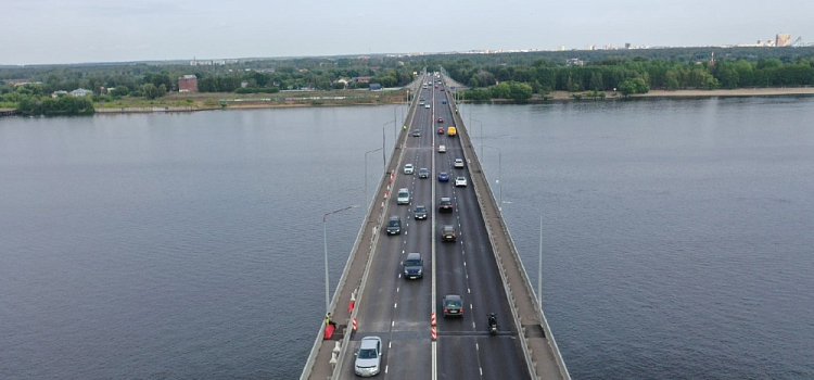 В Ярославле на Октябрьском мосту снова ограничат движение