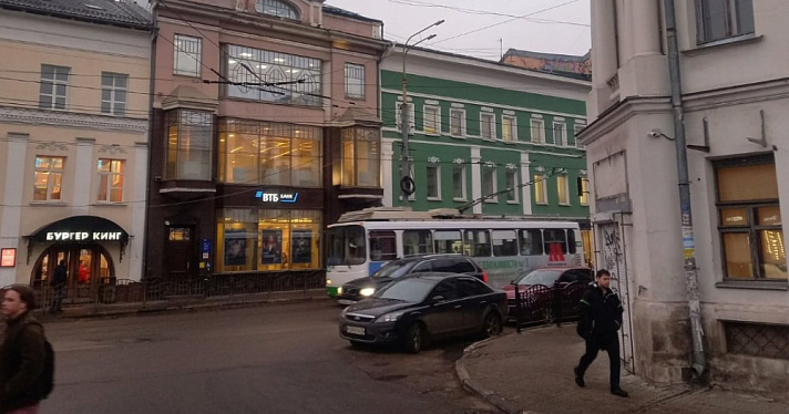 Владимир Волков прокомментировал новые правила парковки на Торговом переулке