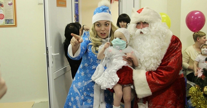 В Ярославле семейная пара собирает подарки для онкобольных детей