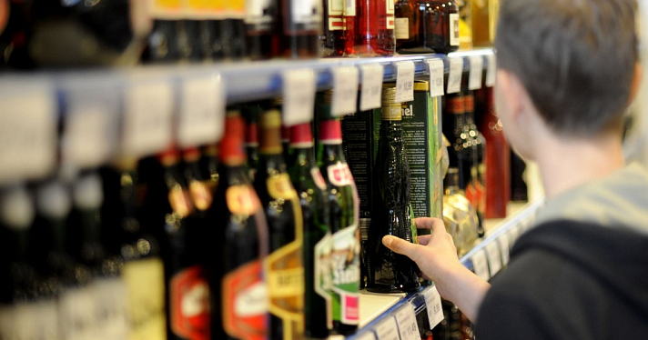 На продавщицу из Ярославля возбудили уголовное дело за продажу алкоголя подростку