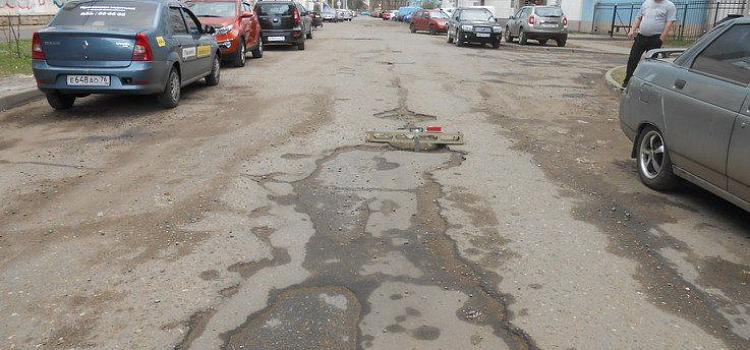 Департамент хозяйства принимает меры по ремонту дорог Ярославля _76212