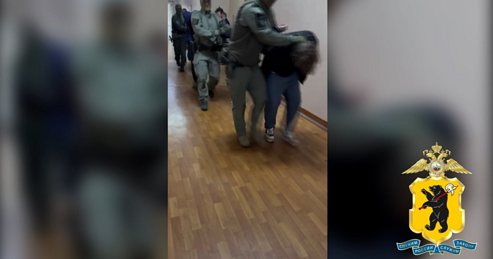 В Ярославле задержали группировку, обманывавшую пенсионеров под видом проверки вентиляции