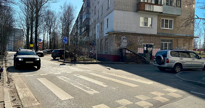 Некоторые объекты должны закончить раньше: власти и подрядчик показали, как проходит ремонт дорог в Ярославле_237587