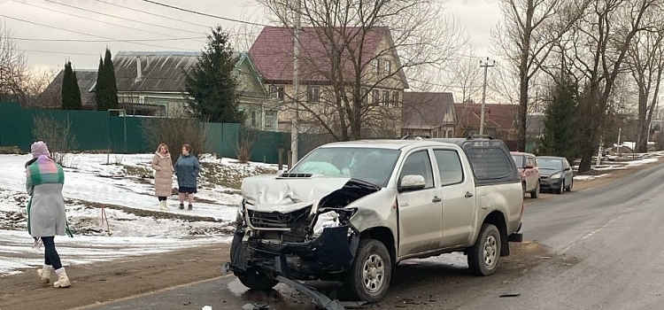 В Ярославской области в ДТП пострадали три человека