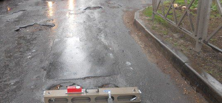 Департамент хозяйства принимает меры по ремонту дорог Ярославля _76214