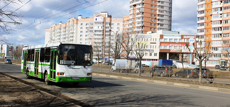 В Ярославле в Пасху и Радоницу пустят дополнительные автобусы до кладбищ