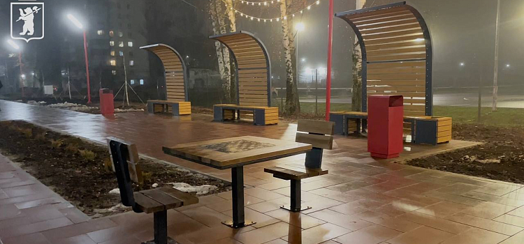 Новое место отдыха: в Ярославле завершили благоустройство аллеи имени Ивана Ткаченко_307799