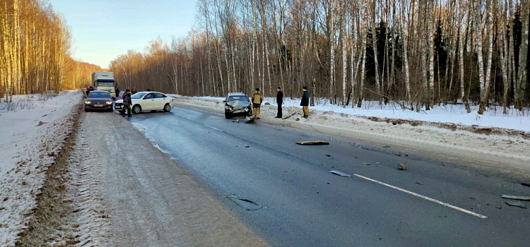 В Ярославской области собственника дороги, на которой произошло несколько ДТП с пострадавшими, привлекут к ответственности