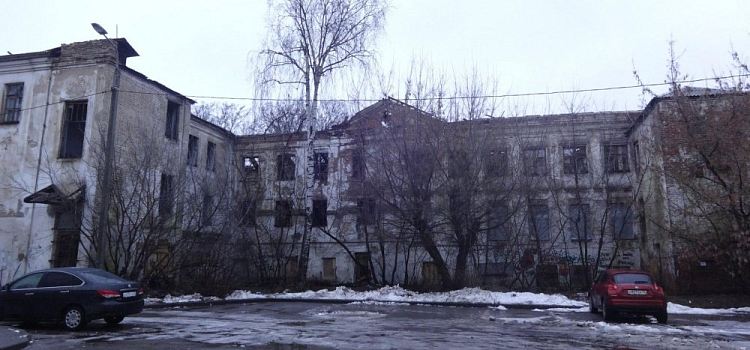 Градозащитники из Ярославля бьют тревогу из-за памятника федерального значения