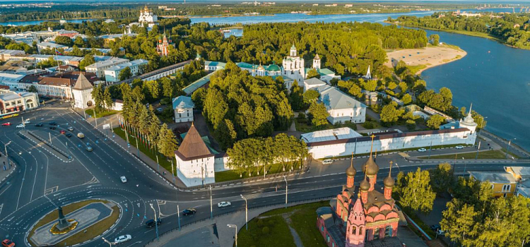 В Ярославской области по нацпроекту ремонтируют важные для туризма дороги