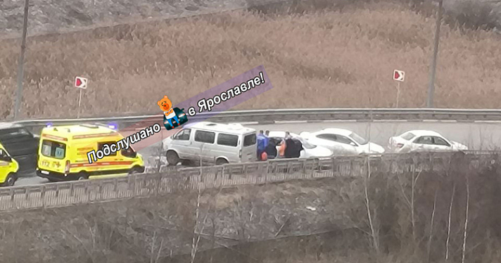 В центре Ярославля в ДТП пострадали четыре человека