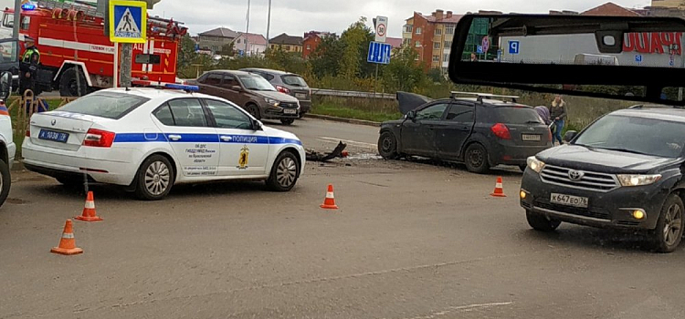 Двое в больнице! В Заволжском районе произошло ДТП