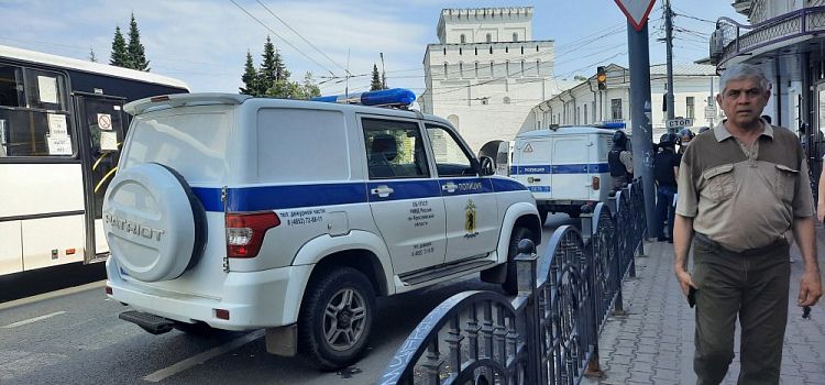 Воспользовался телефоном: ярославец обокрал своего друга