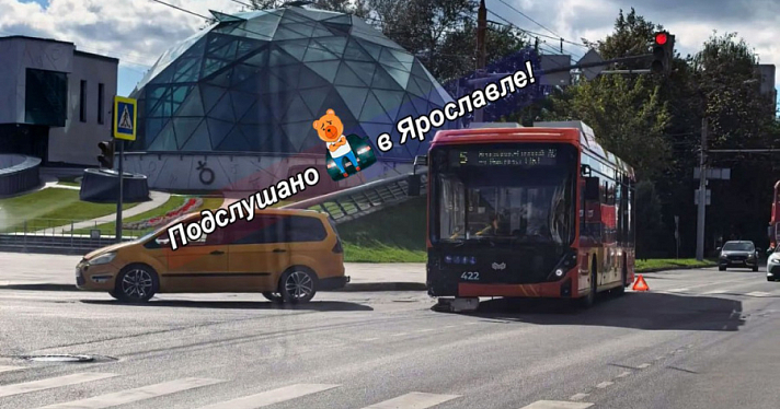 В Ярославле за четыре дня побили три новых троллейбуса
