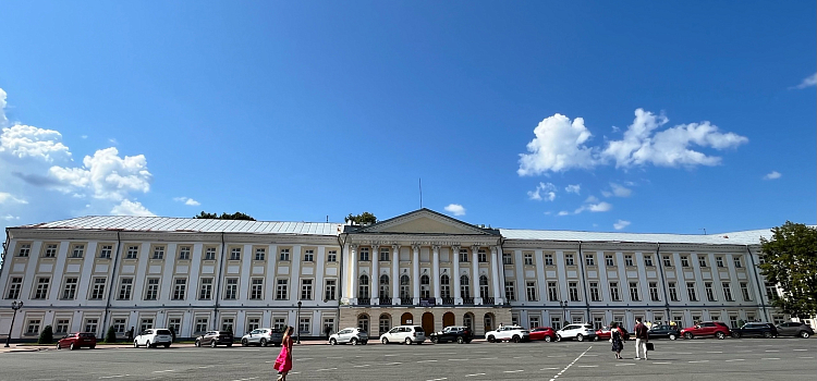 В самом центре Ярославля может появиться пятизвёздочная гостиница с ресторанами и конгресс-холлом_277938