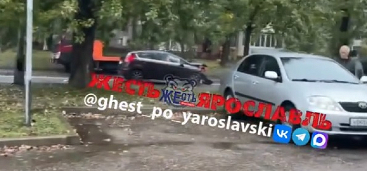 В Ярославле в ДТП пострадал пассажир легковушки