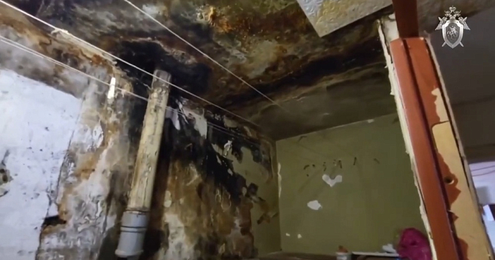 В Ярославле три года откладывали капитальный ремонт в доме с протекающей крышей