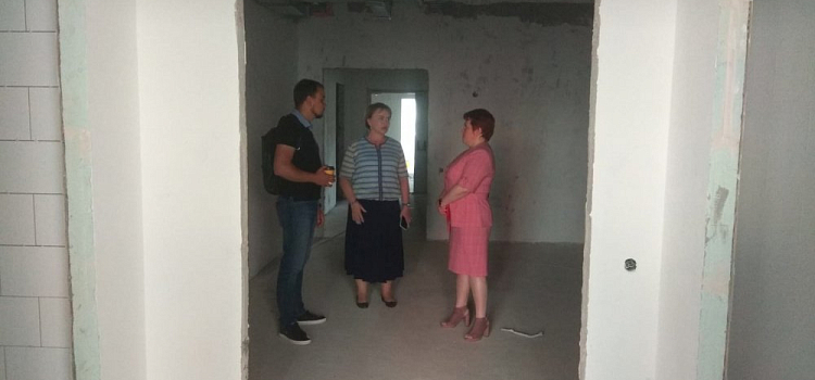 Глава ярославского Росздравнадзора посетила строящееся здание хирургического корпуса областной онкобольницы