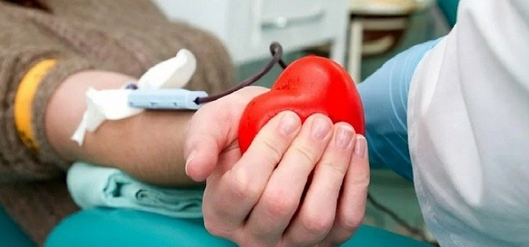 Ученые нашли связь между COVID-19 и группой крови