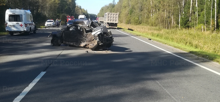 В ДТП на трассе Ярославль – Рыбинск погибли два человека, еще двое попали в больницу_251514