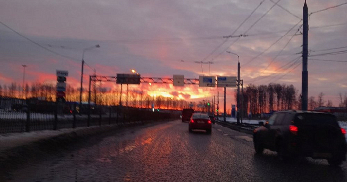 Некоторые улицы Ярославля сковали пробки: где именно