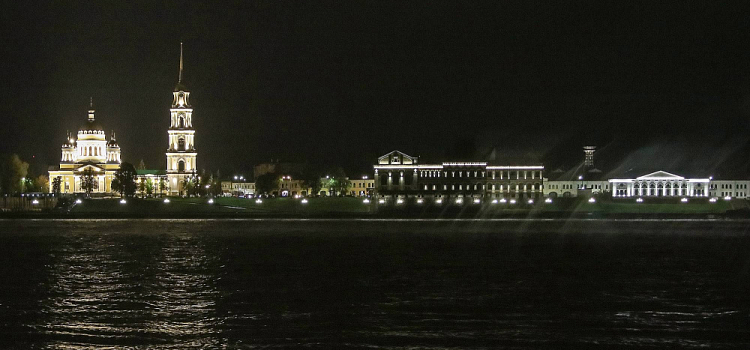 В Рыбинске на пяти зданиях появится новая подсветка