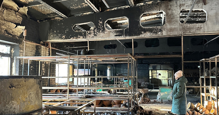 В Гаврилов-Яме началось восстановление сгоревшего гончарного производства