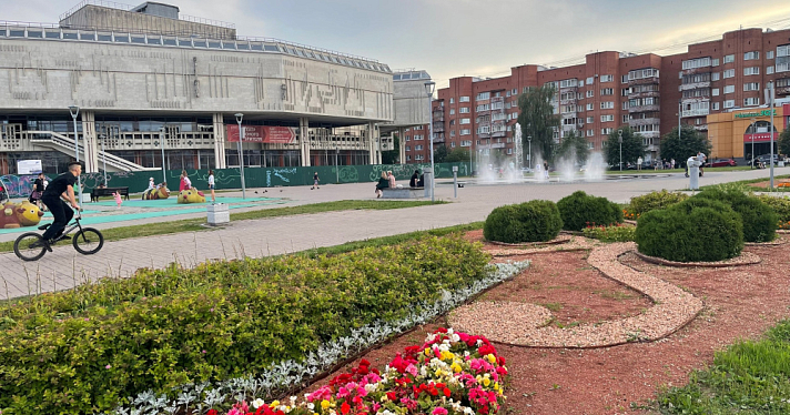 Из-за ремонта дороги у ТЮЗа будет запрещена стоянка автомобилей