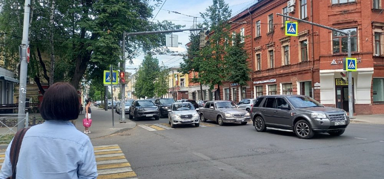 В Ярославской области перекрыли движение транспорта: где именно